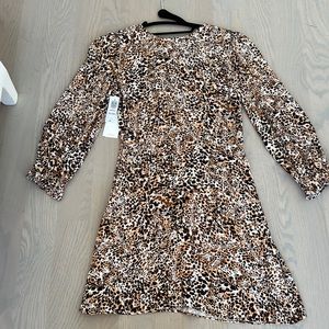 Leopard print long sleeve dress